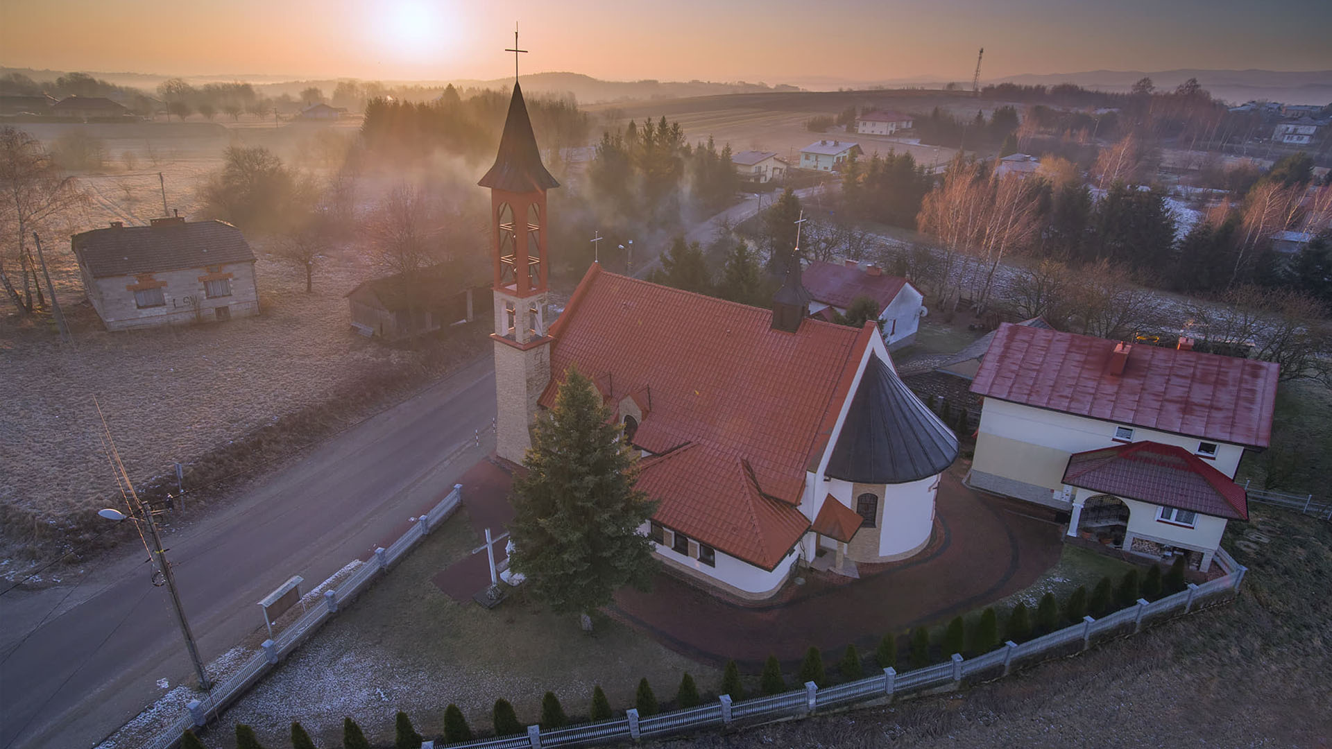 kościół parafialny w Lisowie